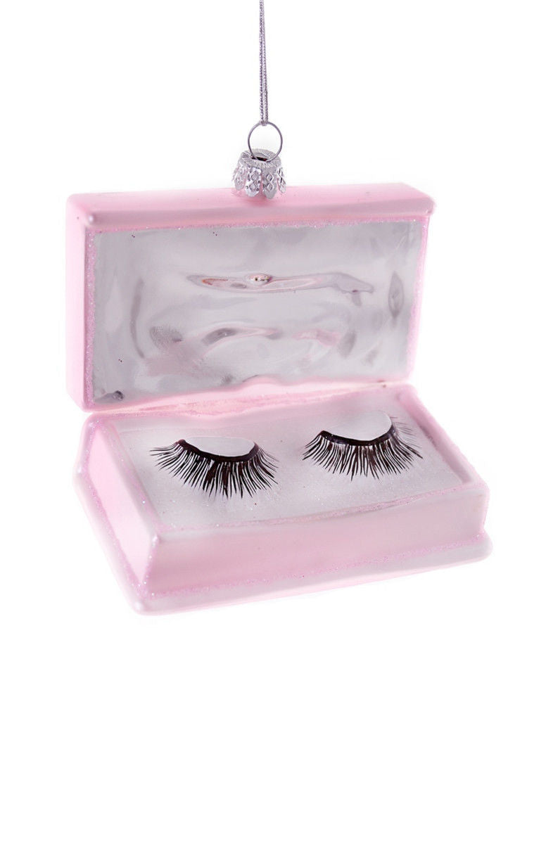 FAKE EYELASHES