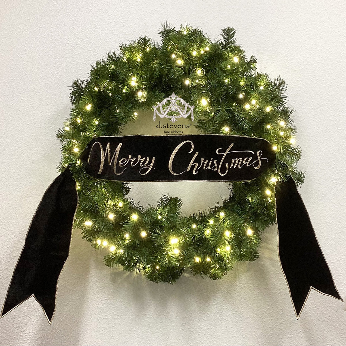 6" x 70" velvet gold embroidery Merry Christmas, black