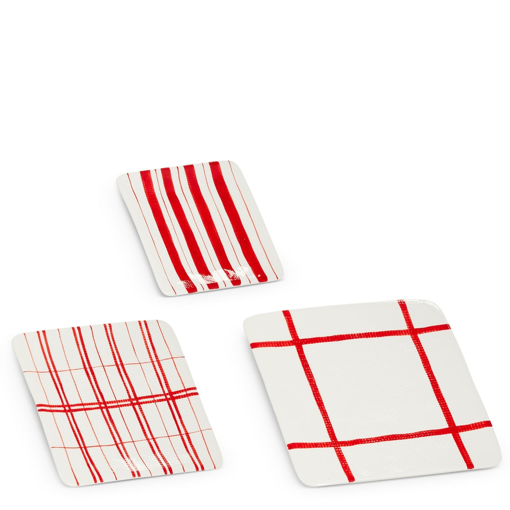 Red Plaid Plates