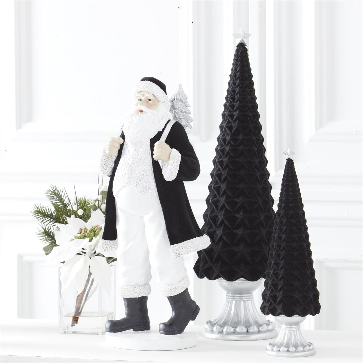 Black Star Embossed Resin Trees w/Star