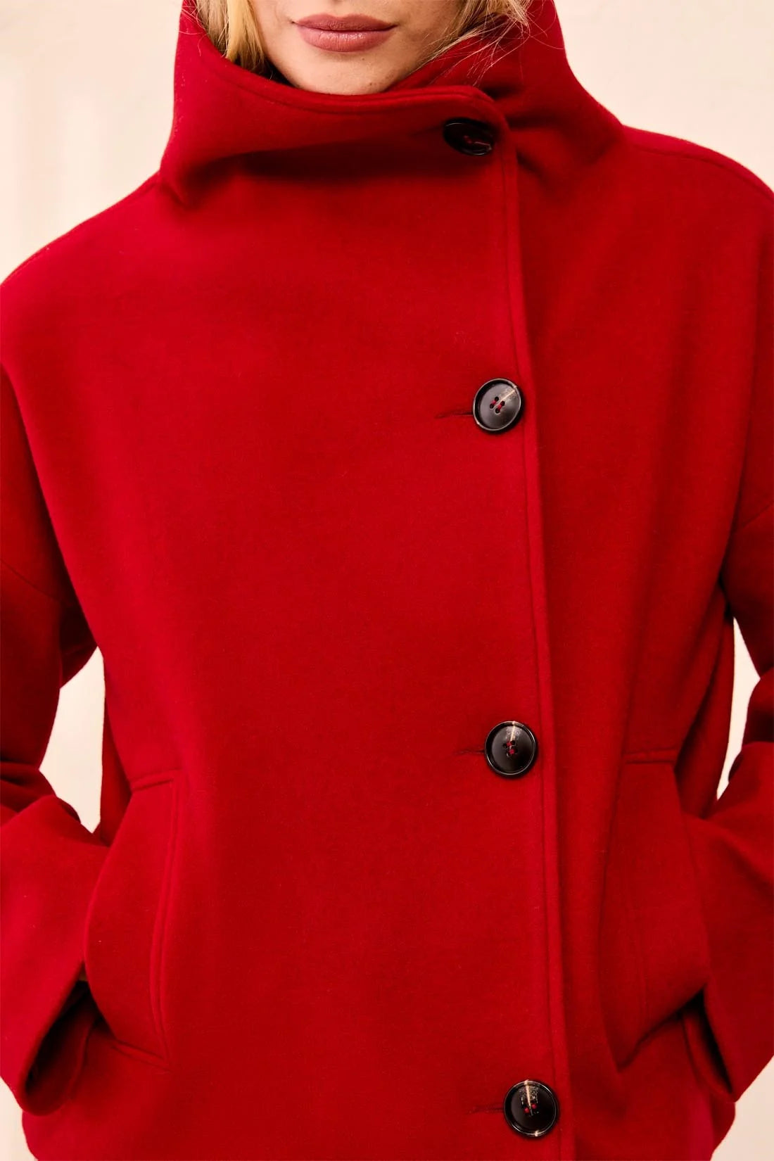 LOFTY CHIC FUNNEL NECK JACK