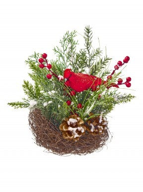 8" Cozy Cardinal Christmas Nest