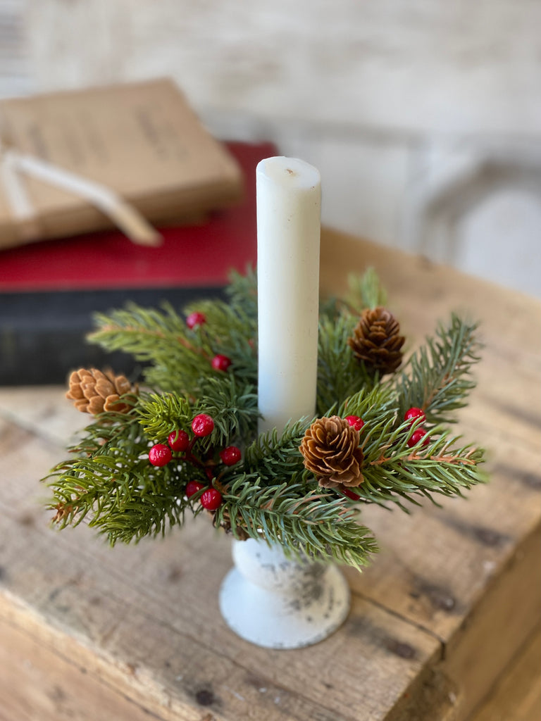 7" White Spruce w/ Berries Candle Ring