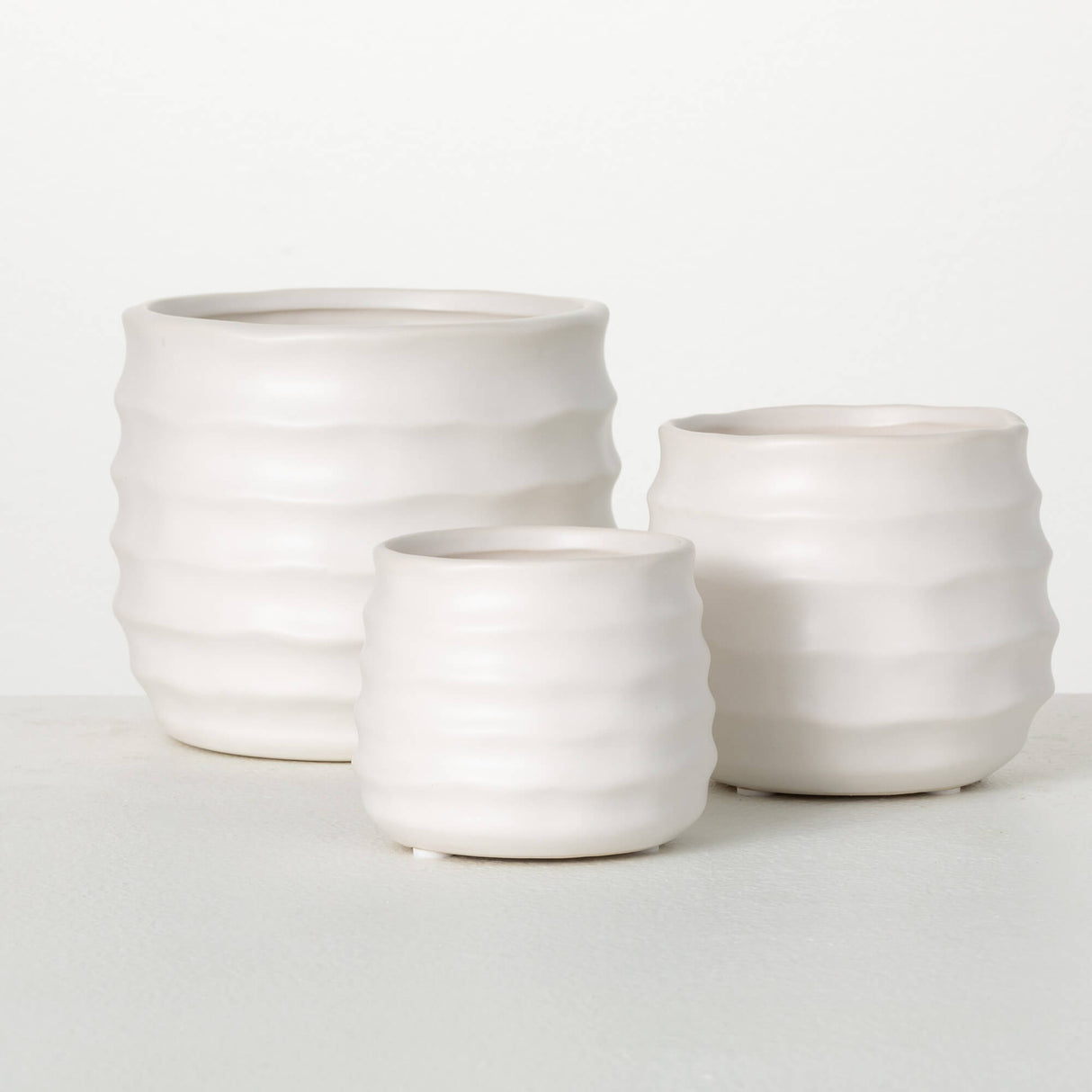 Matte Ivory Ribbed Pots