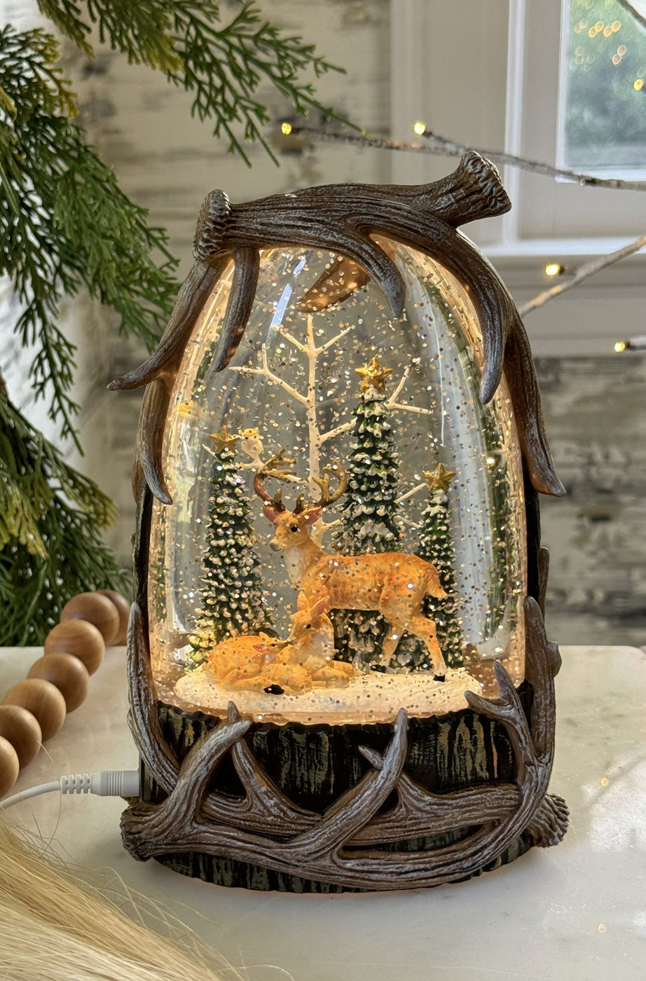 #12 -8.75"H LIGHTED SWIRL ANTLER CASING; DEER FAMILY IN FOREST