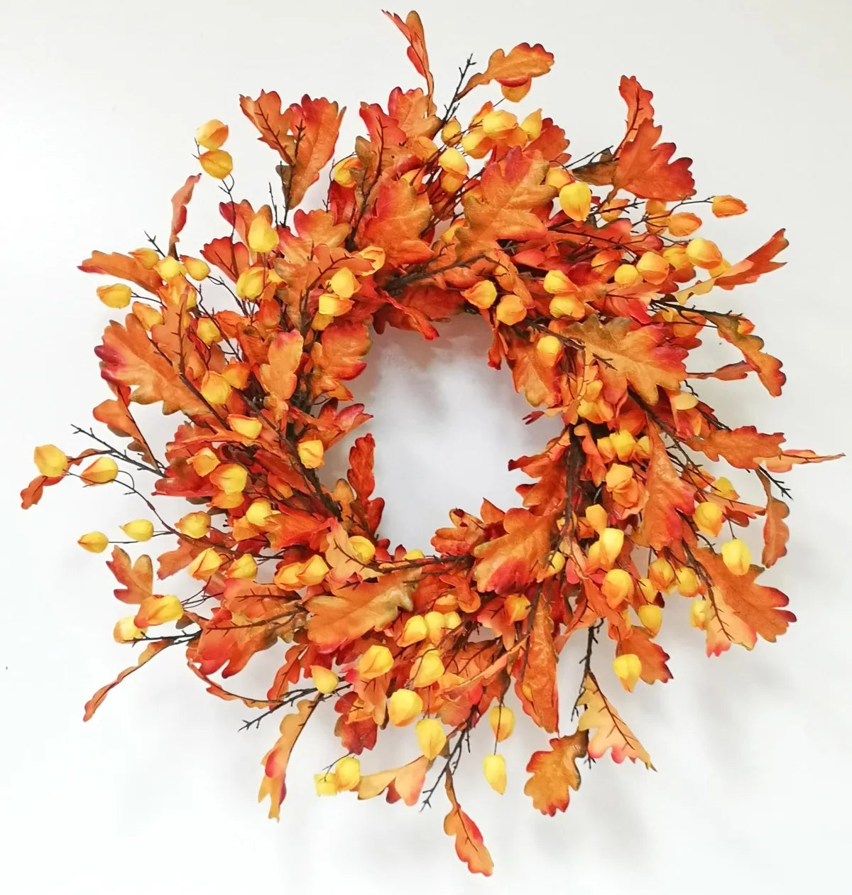 32IN OAK&LANTERN WREATH