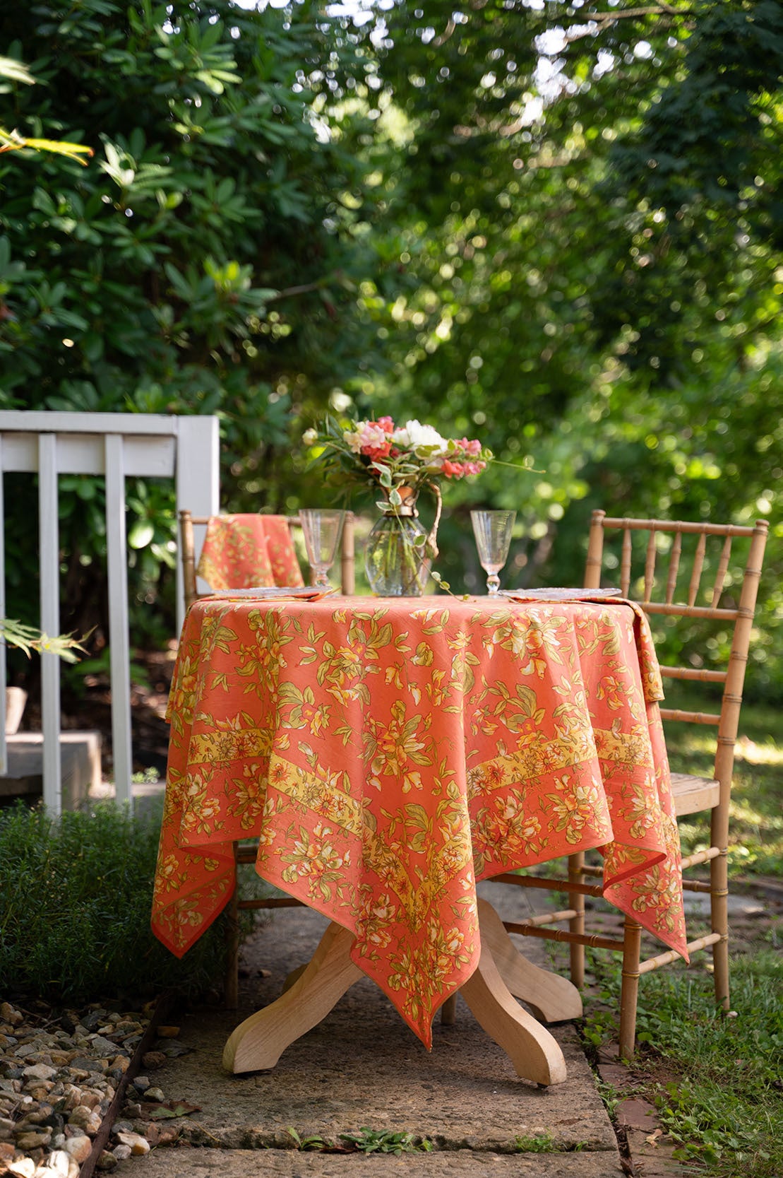 Sweet Pea Breakfast Cloth