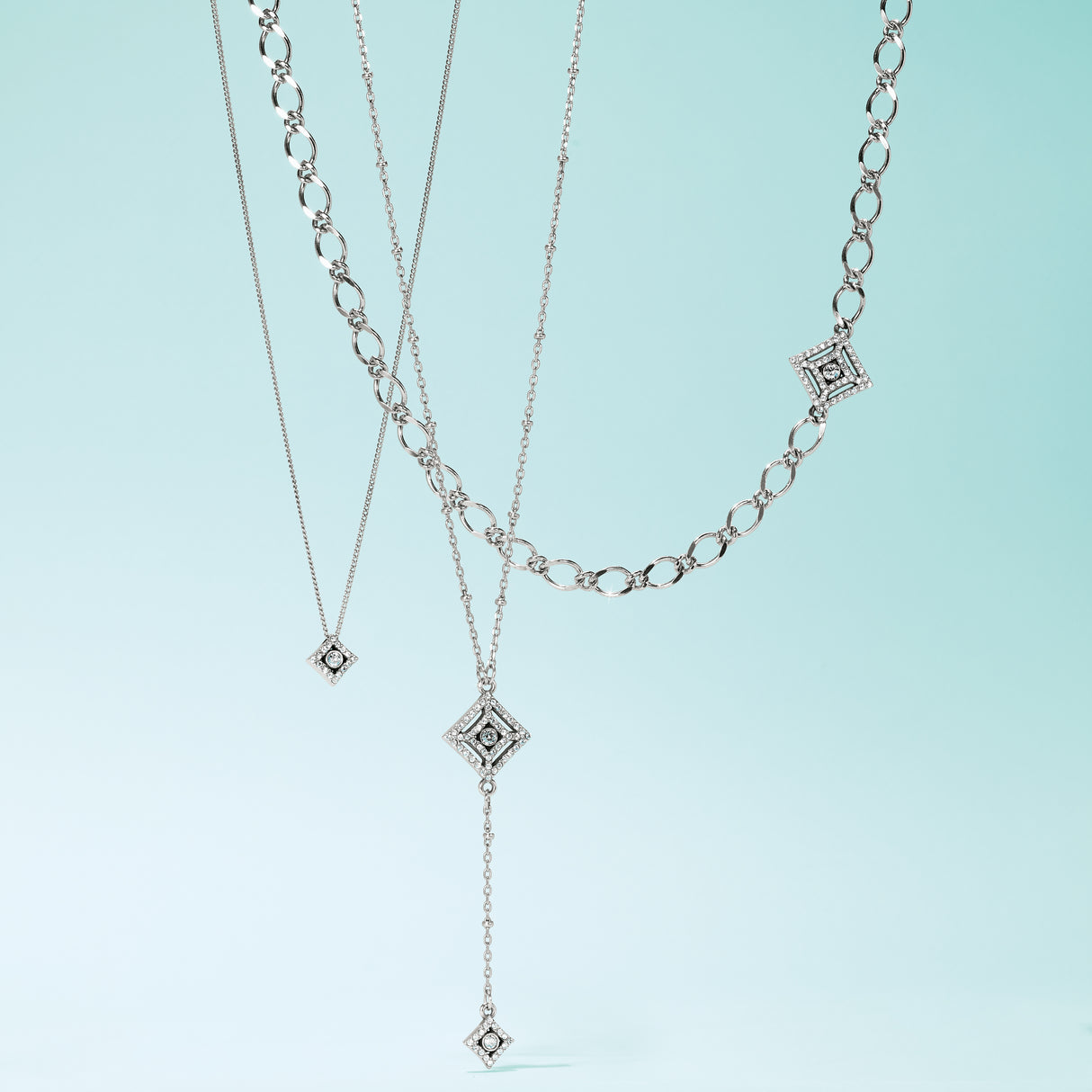 Illumina Diamond Petite Necklace